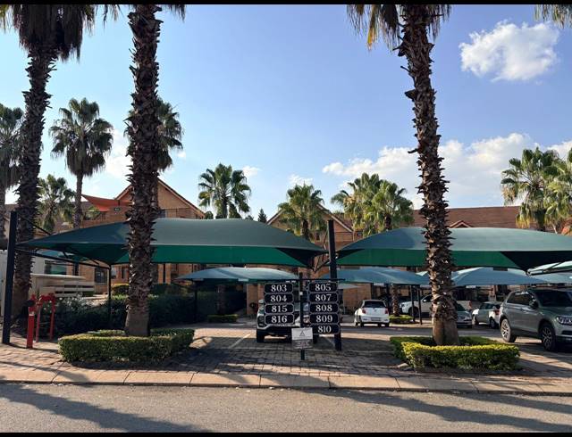 113M² OFFICE TO LET IN FOURWAYS